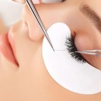 lash_application1